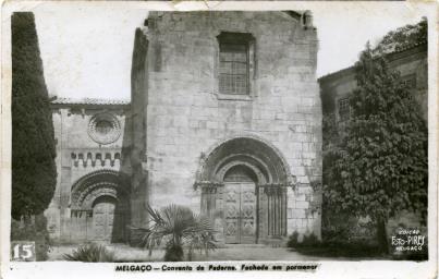 Melgaço - Convento de Paderne. Fachada em pormenor